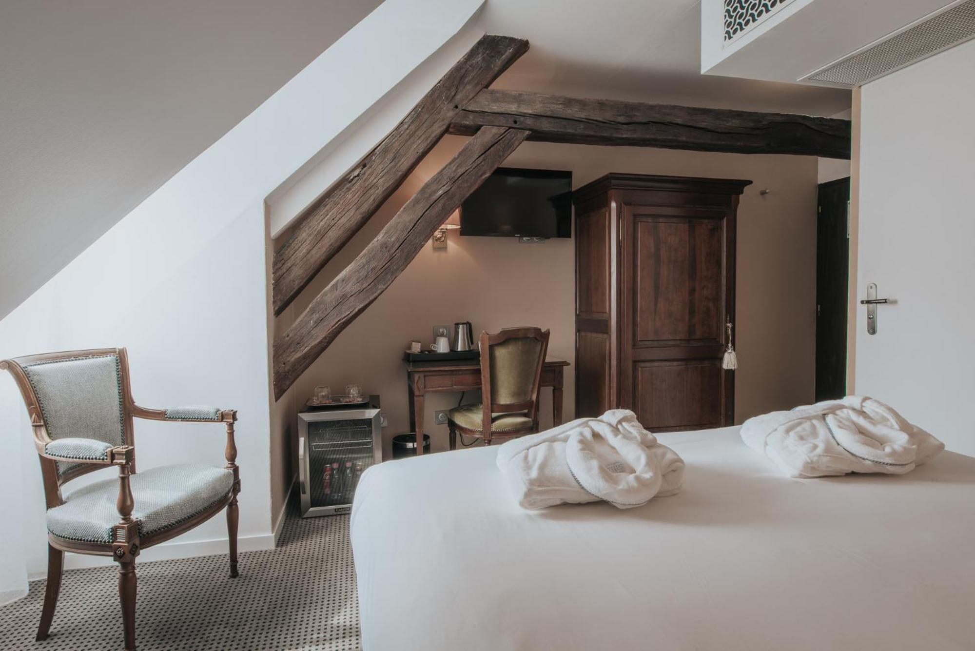 Hotel Henry II Beaune Centre Εξωτερικό φωτογραφία
